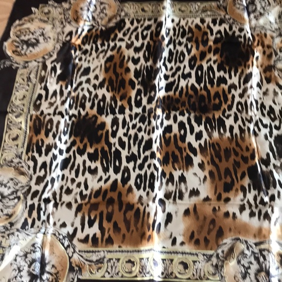 NWT Echo Silk Scarf - Picture 3 of 6